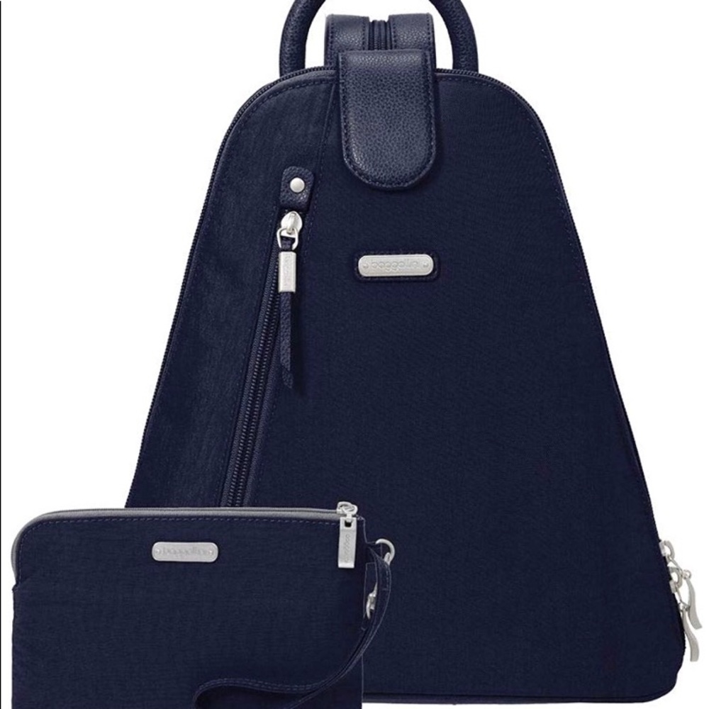 SOLD! Baggallini Metro Backpack w/RFID Wristlet